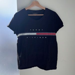 TOMMY HILFIGER Black Women’s Classic Tina TEE T-SHIRT